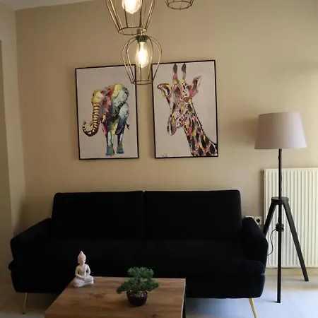 شقة E.k. House خانيا